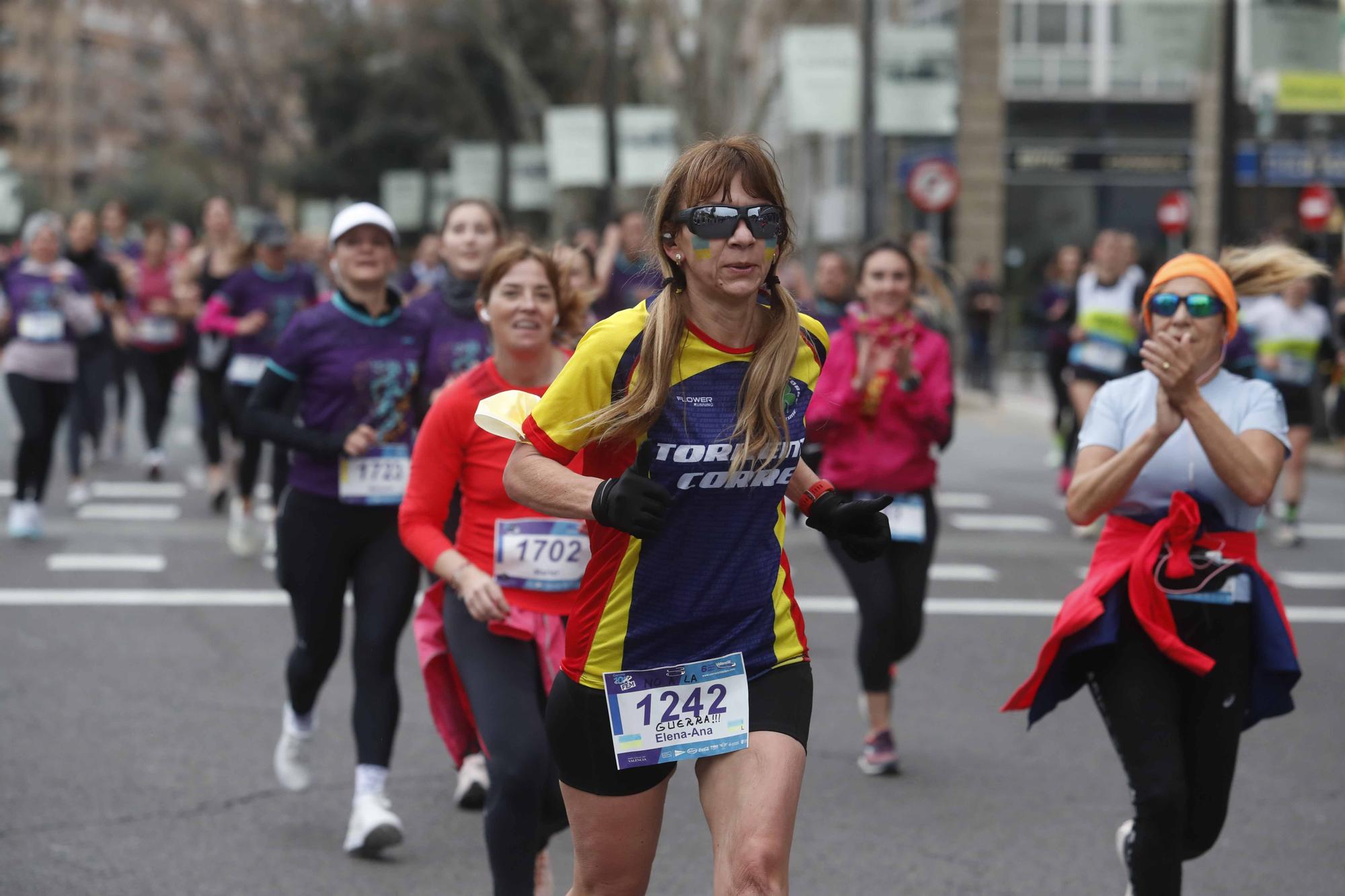 Búscate en la 10 k del Día de la Mujer