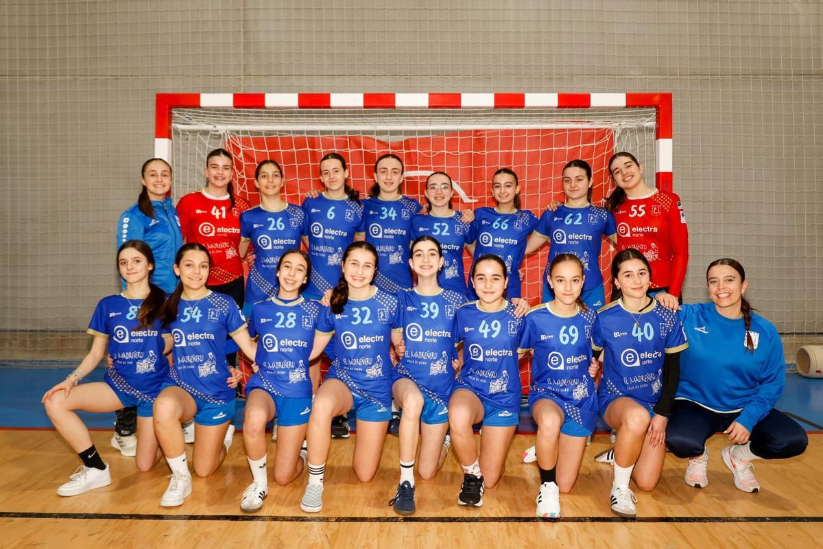 La presentación de los equipos del Siero Deportivo Balonmano, en imágenes La presentación de los equipos del Siero Deportivo Balonmano, en imágenes