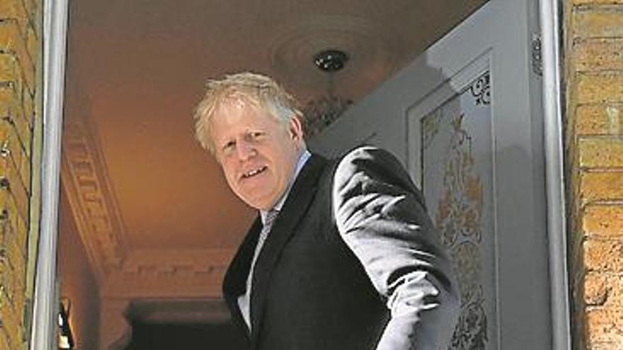 Boris Johnson logra otro triunfo en su camino a Downing Street