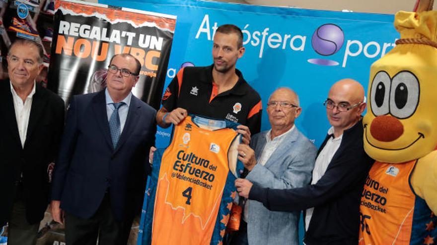 Jordi Trias, en su presentación en Atmósfera Sport