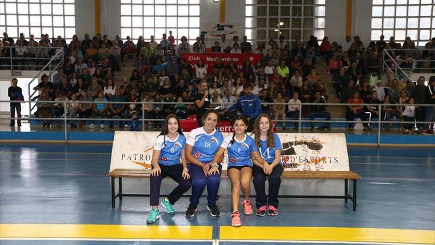 El Volei Grau Castelló manté un any més l’aposta pel voleibol femení