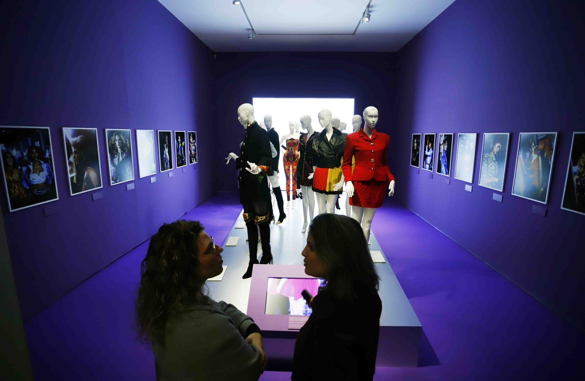El Centro Cultural Fundación Unicaja de Málaga presenta ‘Gianni Versace. Retrospective’