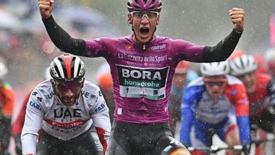 Ackermann s&#039;emporta la seva segona etapa en el Giro