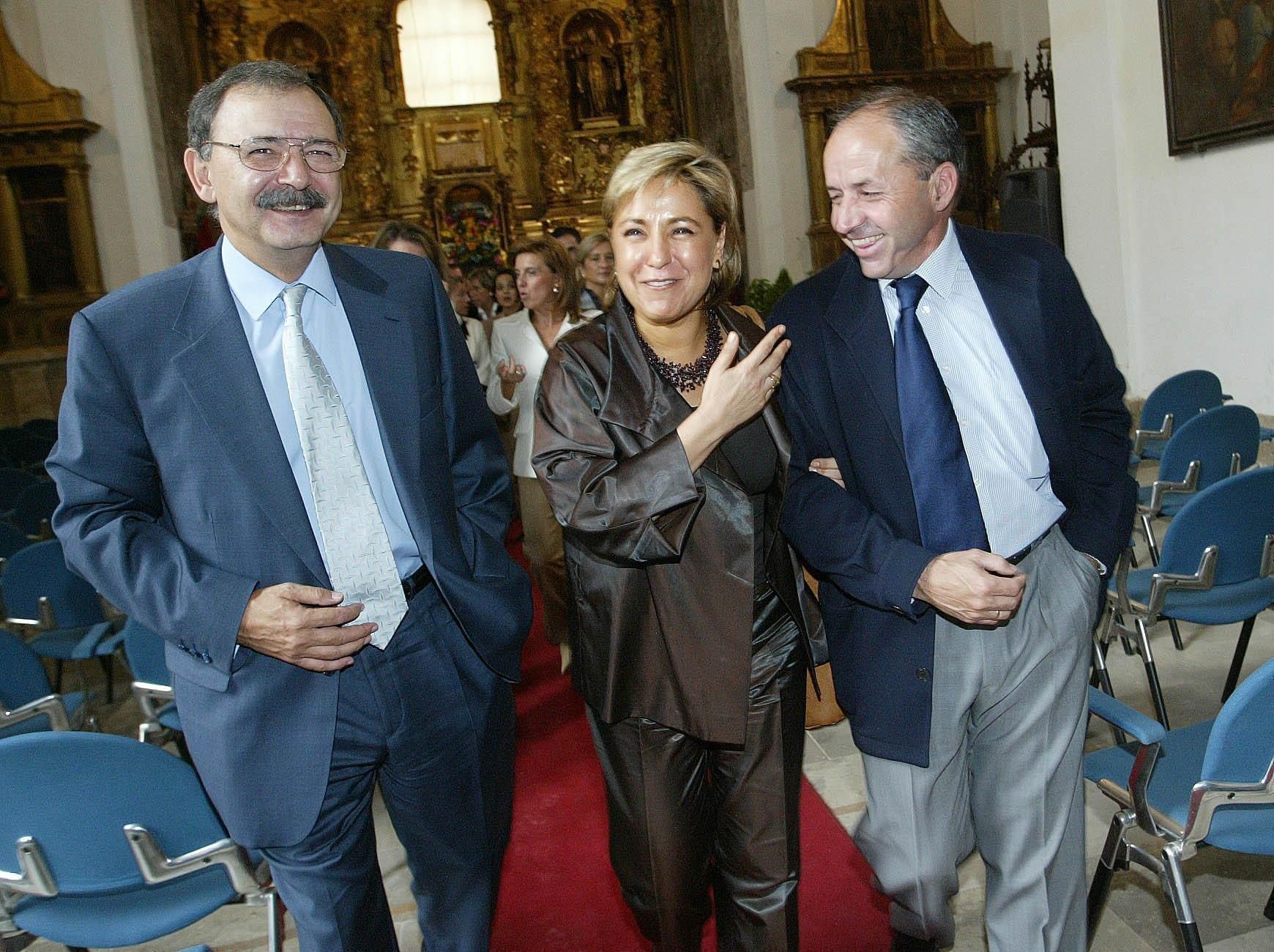 La vida de Dionisio García Carnero, en imágenes