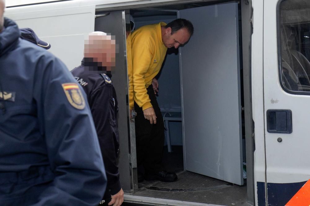 Prisión para los dos pirómanos de contenedores detenidos en Palma