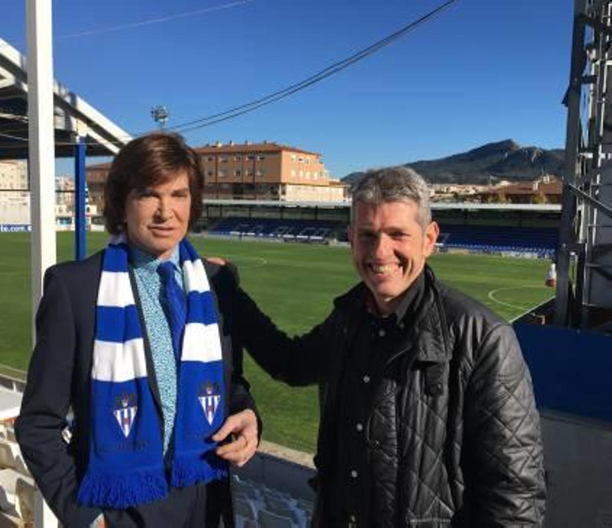 Camilo Sesto se va reconciliado con Alcoy