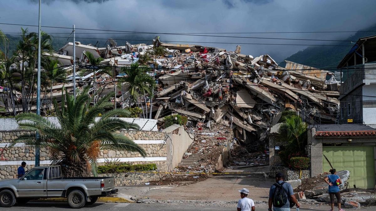 Imágenes a pie de calle de la destrucción en La Guaira, Venezuela