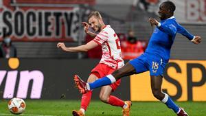 Resumen, goles y highlights del Leipzig 1 - 0 Rangers de la ida de la semifinal de la Europa League