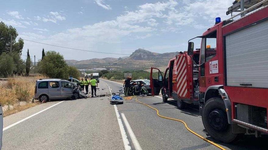 Fallece un hombre y otro herido en un choque frontal en la N-432