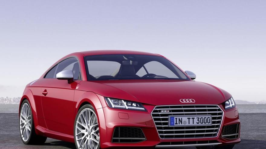 El diseño exterior del nuevo Audi TT es especialmente impactante: desde los faros LED hasta la parrilla Singleframe