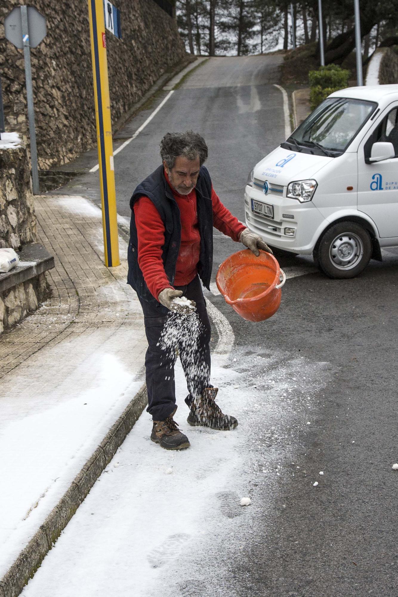 Nevadas débiles en los puntos más altos de l'Alcoià y El Comtat