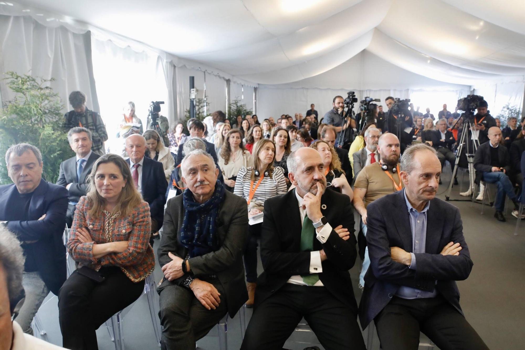 EN IMÁGENES: Así fue la inauguración de las obras para el horno eléctrico hídribido de Arcelor en Gijón