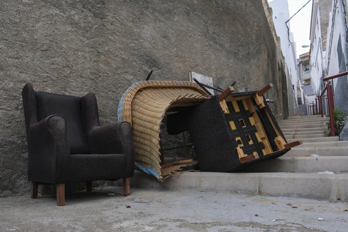 Vecinos de Tenoya reclaman que se resuelvan las deficiencias en alcantarillado y calles del barrio Vecinos de Tenoya reclaman que se resuelvan las deficiencias en alcantarillado y calles del barrio