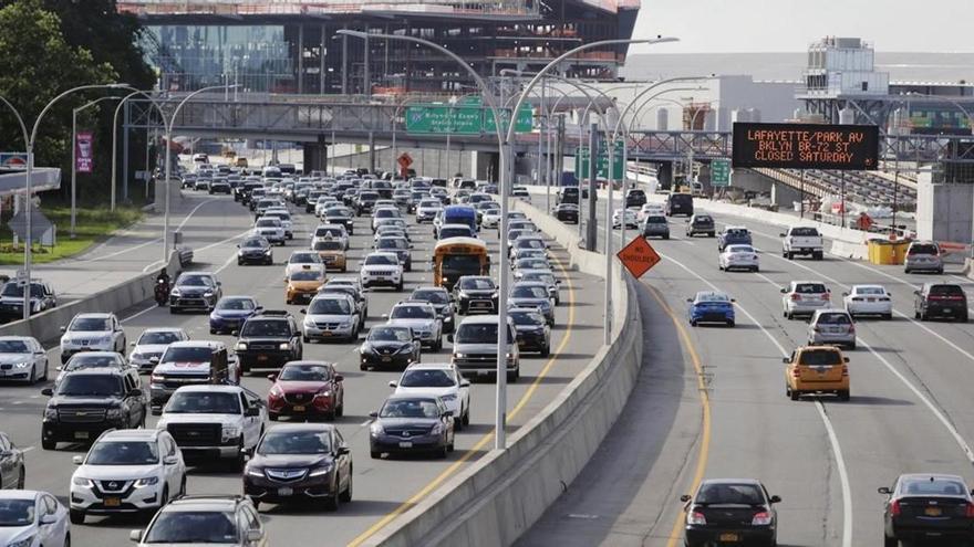 Trump presenta su polémico plan para relajar las regulaciones contra la contaminación