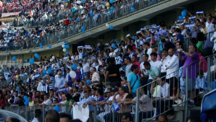 Aspecto de La Rosaleda en el partido contra el Sporting.