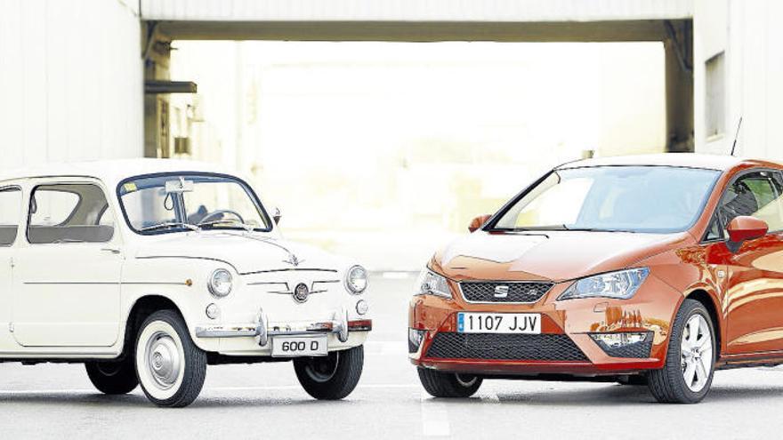 SEAT compara 60 años de evolución en la seguridad de un coche a través del 600 y el Ibiza