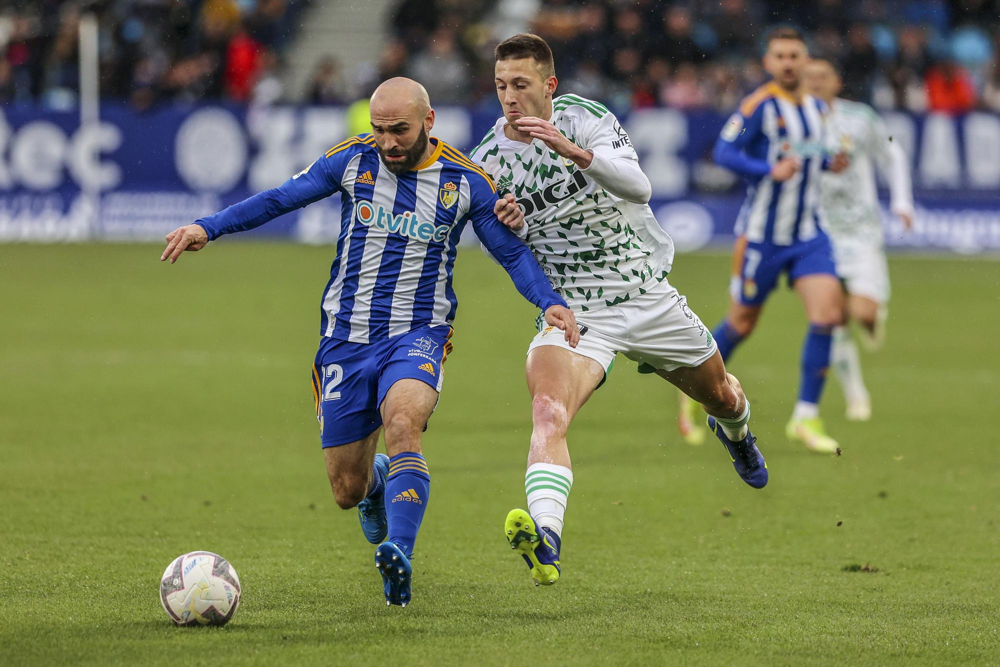 Ponferrardina - Real Oviedo, en imágenes