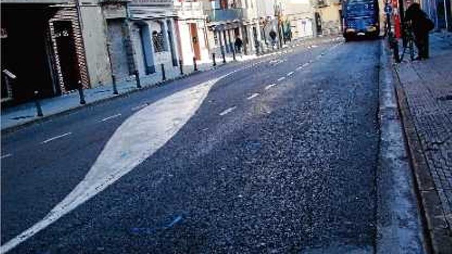 El punt del carrer Bisbme Lorenzana d&#039;Olot on es va produir l&#039;accident mortal la mitjanit de dilluns.