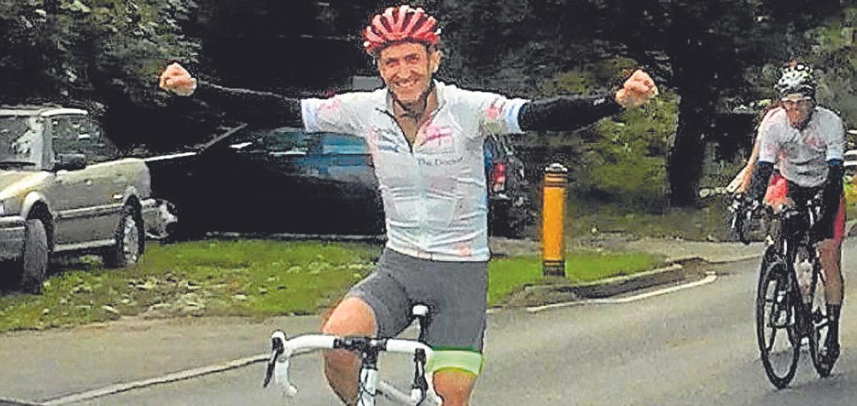 De Londres a l'Eliana en bicicleta contra las cardiopatías infantiles