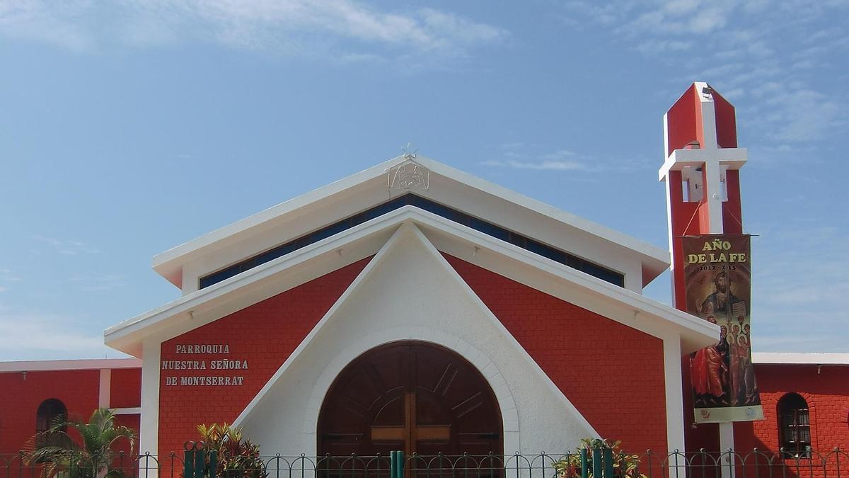 Imatge de la parròquia de la Mare de Déu de Montserrat de Trujillo, Perú
