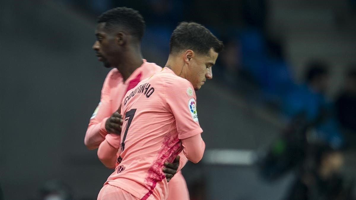 Dembélé deja su lugar en el derbi a Coutinho en la segunda parte.