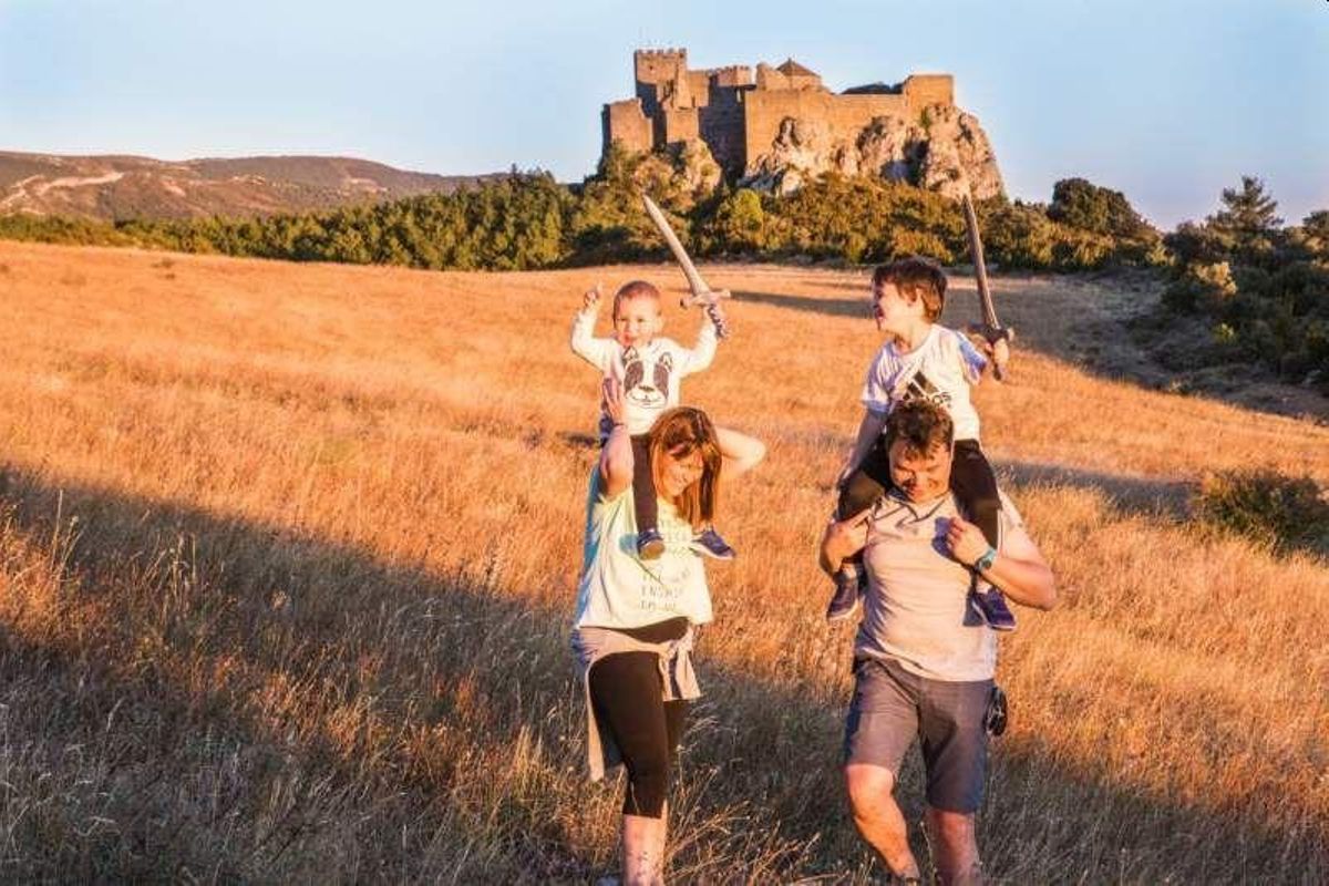 El Castillo de Loarre es uno de los lugares de interés cerca de Murillo de Gállego.