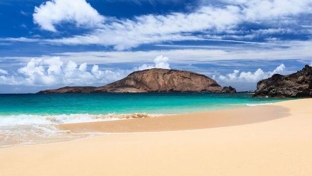 Playa de Las Conchas en la isla de La Graciosa.