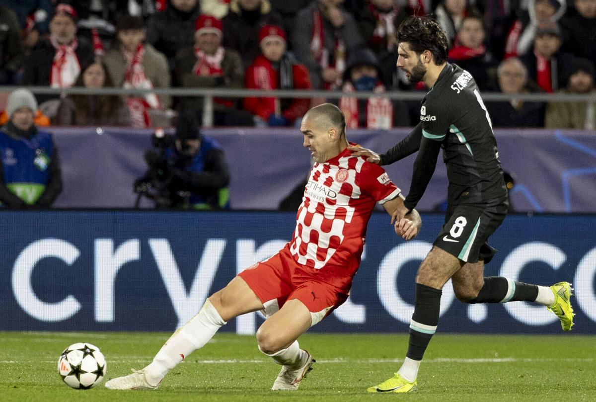 Oriol Romeu tendrá la oportunidad de enfrentarse al Barça en Montjuïc