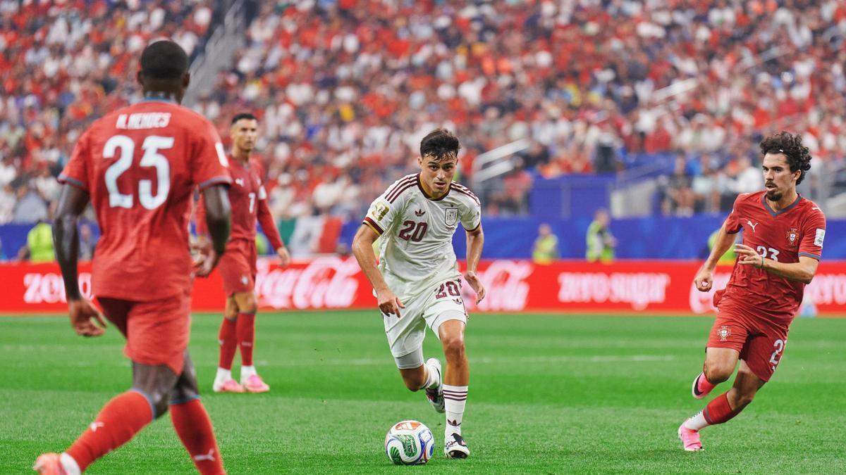 Pedri, durante el partido entre España y Portugal de octavos de final del Mundial de Estados Unidos, Canadá y México.