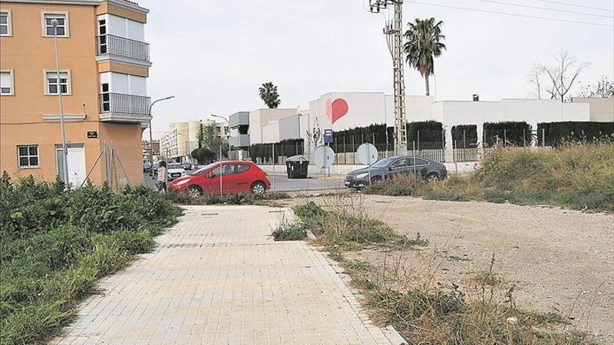 Burriana estudia cómo acabar la urbanización de Hortolans