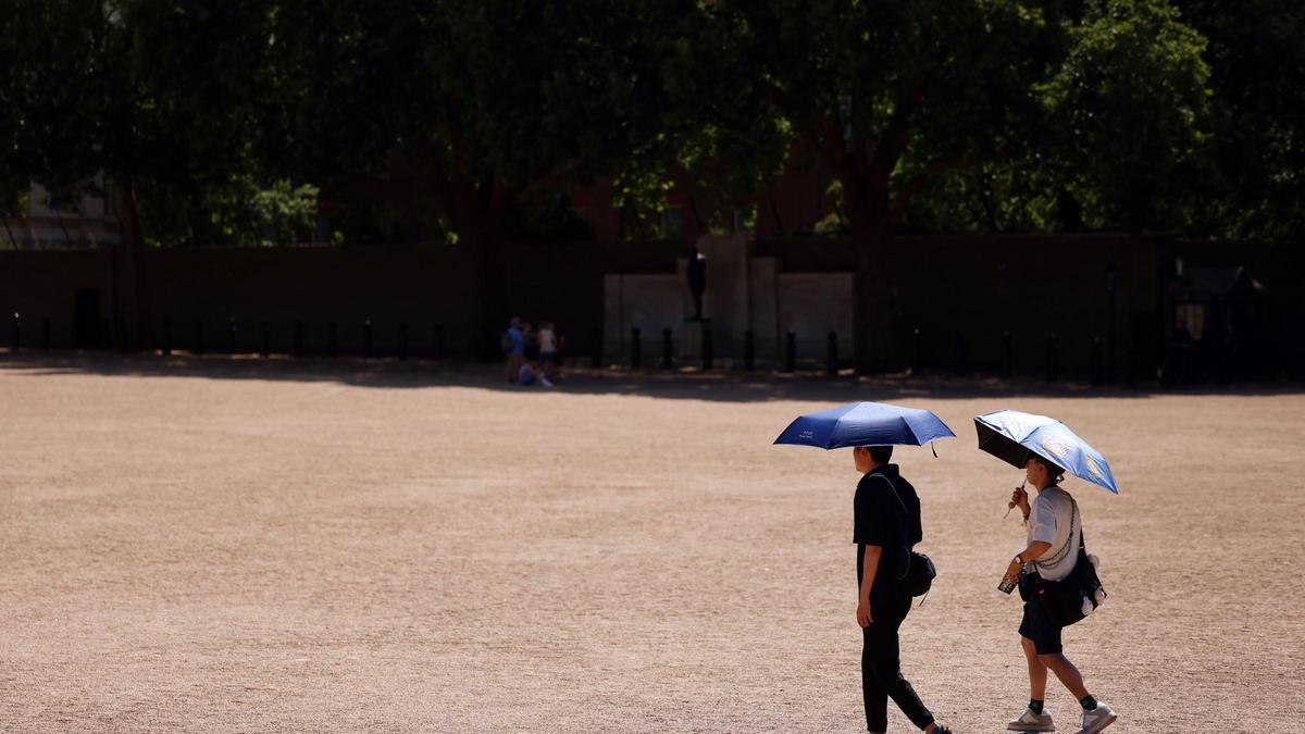 El Reino Unido se prepara para la quinta ola de calor del año, con máximas de hasta 36°C