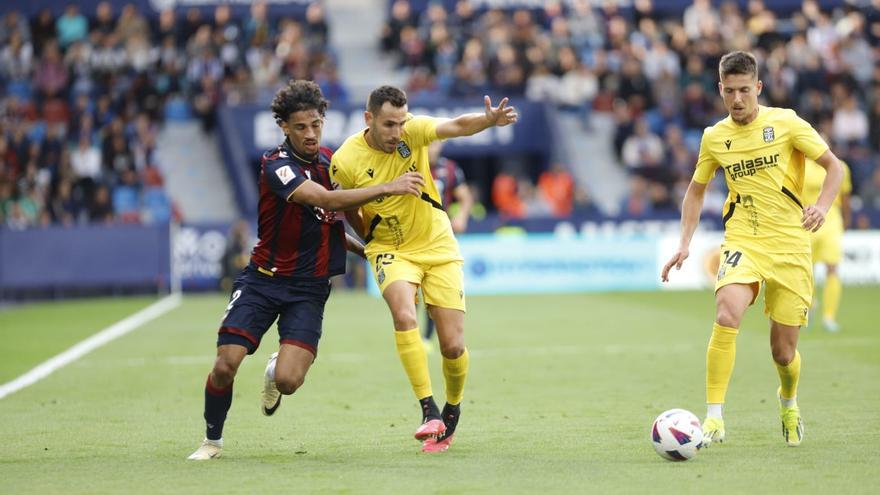 La victoria del FC Cartagena en la casa del Levante, en imágenes