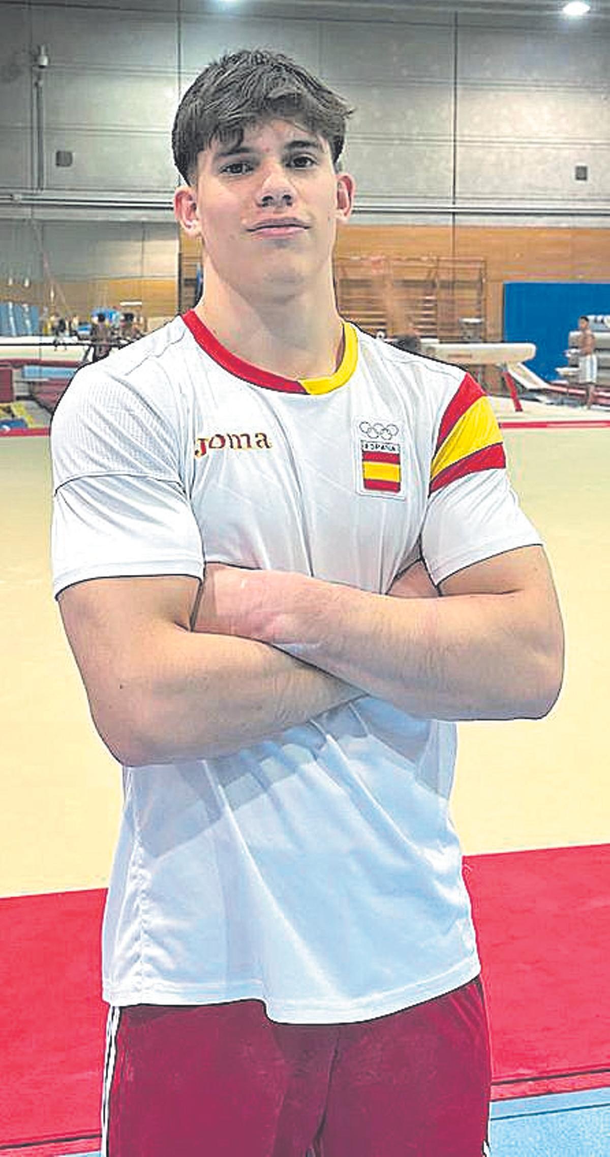 El gimnasta Marco Antonio Bencomo.