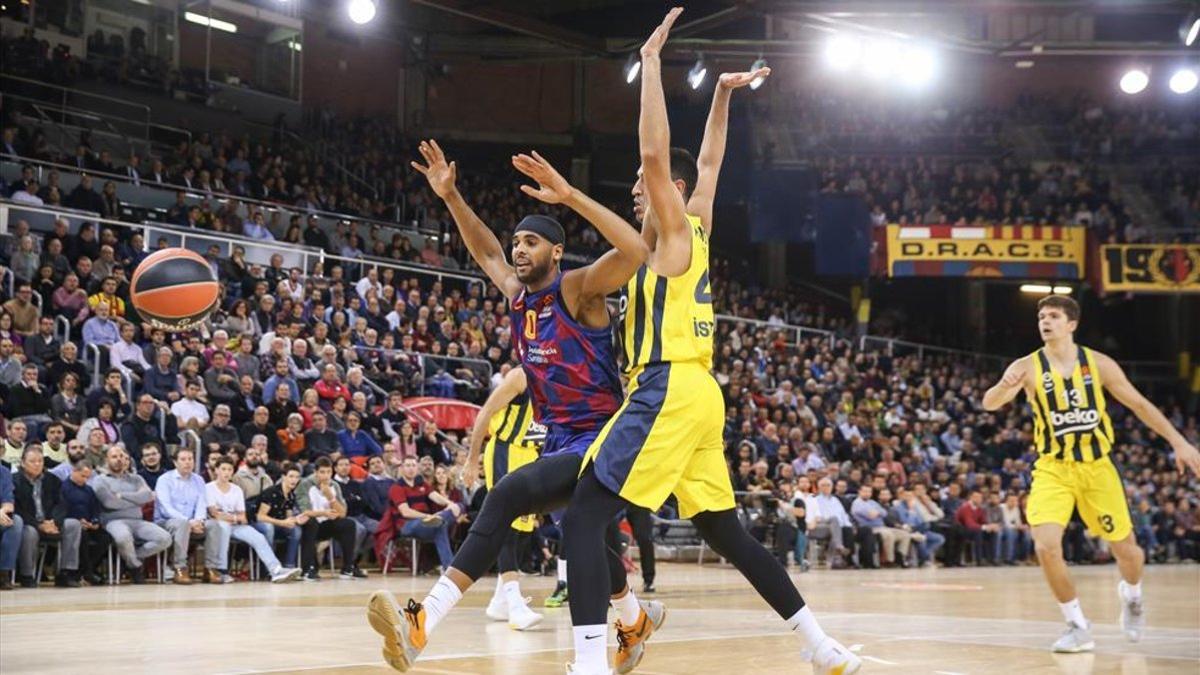 El Barça convirtió en un divertimento el partido