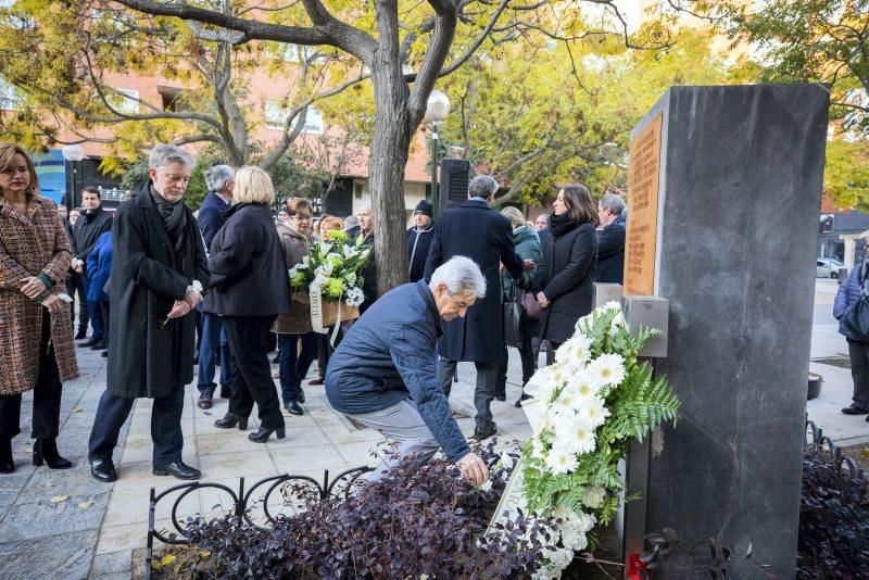 Homenaje a las víctimas de la casa cuartel de Zaragoza