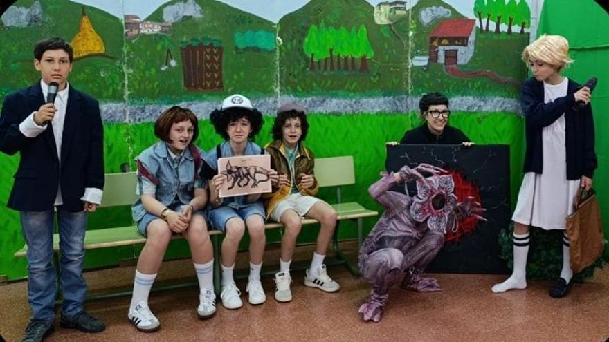 "Coses rares", el "Stranger Things" de los alumnos de Felechosa para ganar el concurso de teatro en asturiano