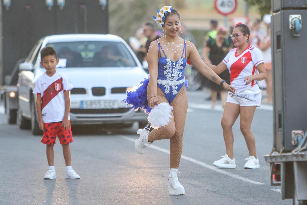 Desfile de Carrozas en San Miguel de Salinas