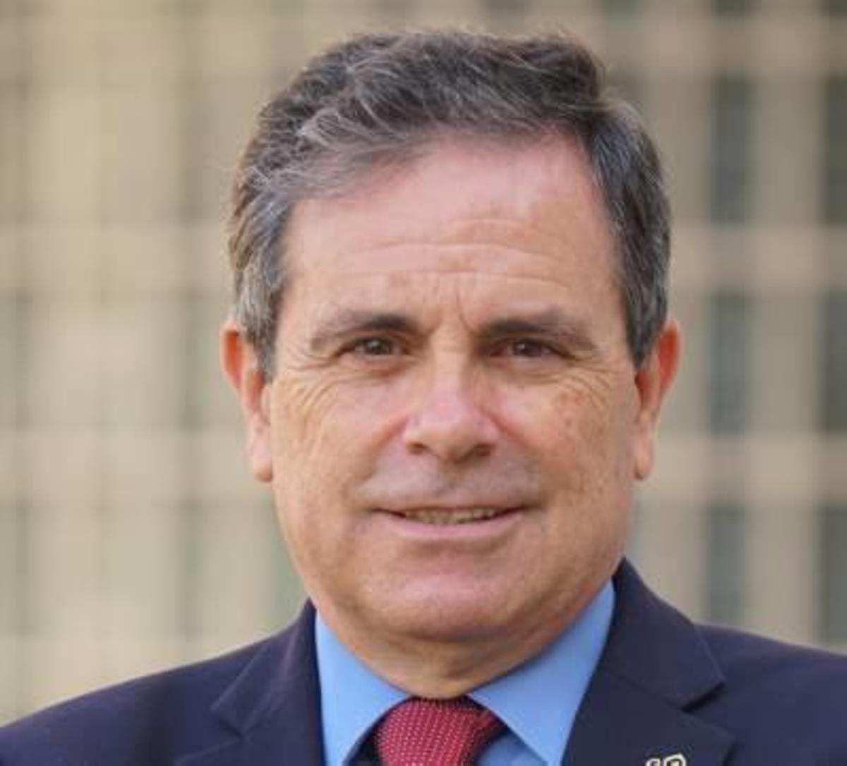 Los profesores José Ramón Martínez Riera y Lluís Bonet, nominados.