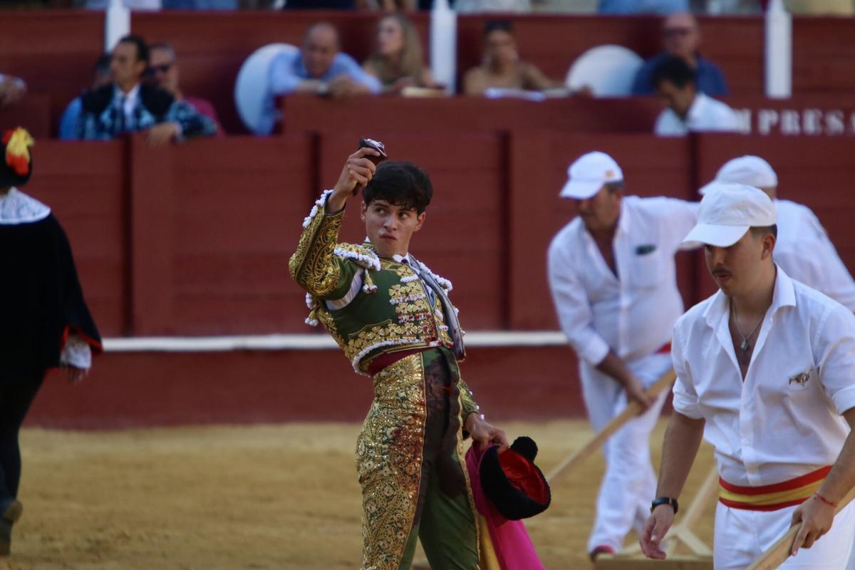 Novillada inaugural de la Feria Taurina