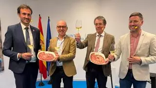 La Festa do Albariño de Cambados y la Feria del Jamón de Los Pedroches se hermanan en Madrid