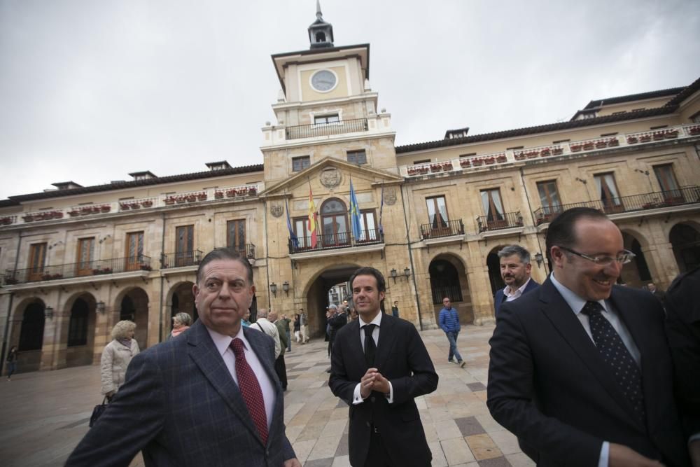 Pleno de elección de Alfredo Canteli