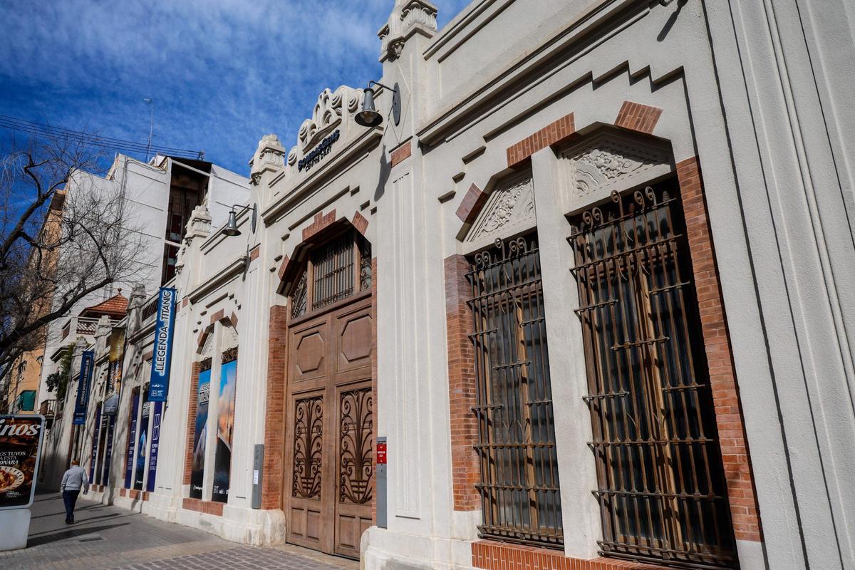 Bombas Gens (Avda. de Burjassot, 54)