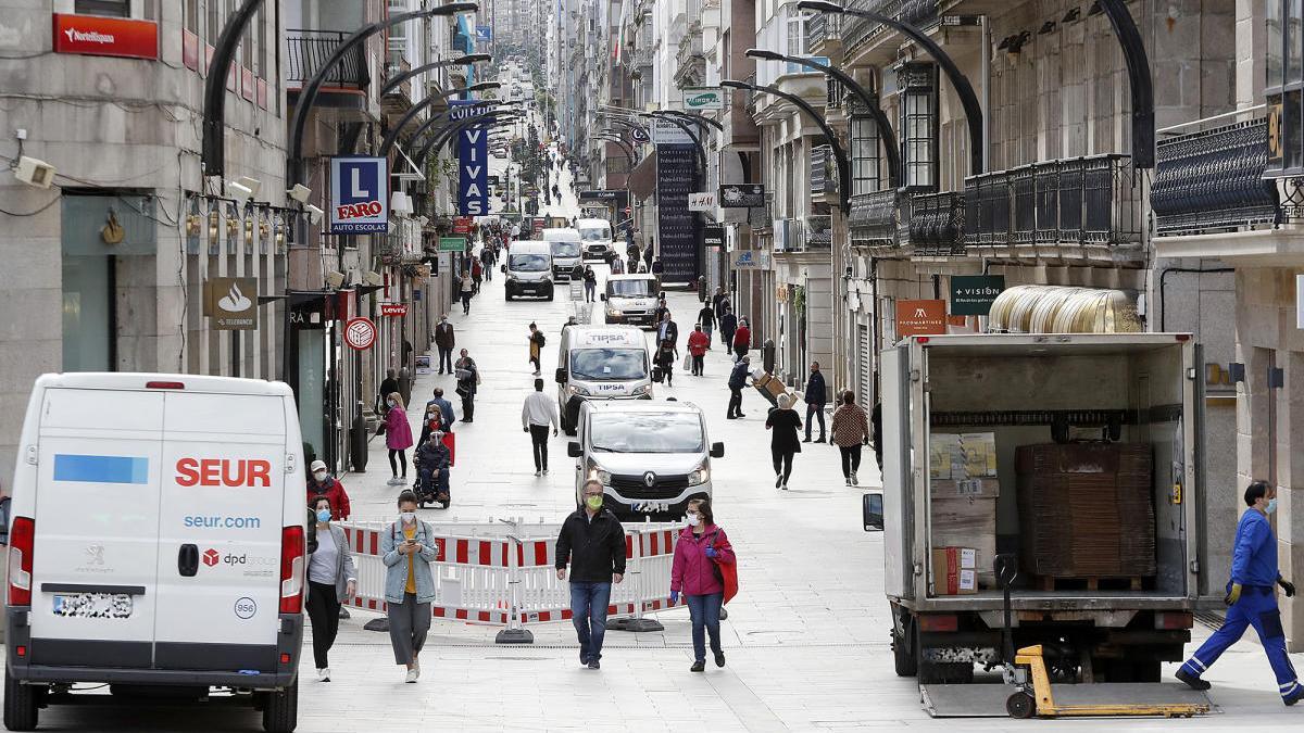 La vuelta a la actividad en la calle Príncipe // José Lores