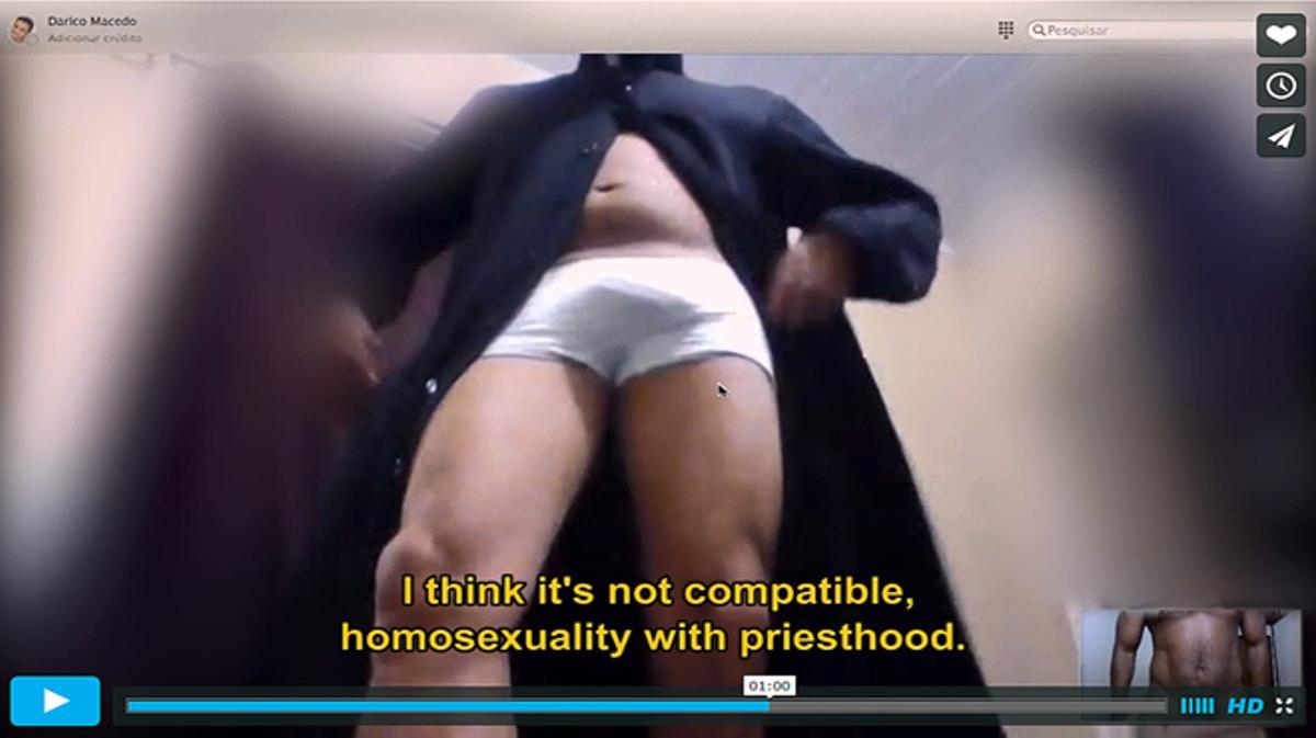 Un documental que muestra a sacerdotes y pastores practicando la homosexualidad en privado.