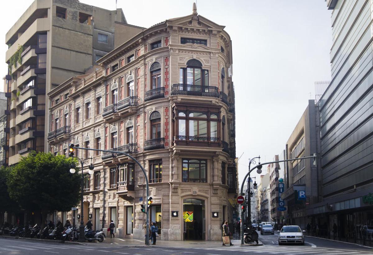 La tienda Apple, en la calle Colón de València.