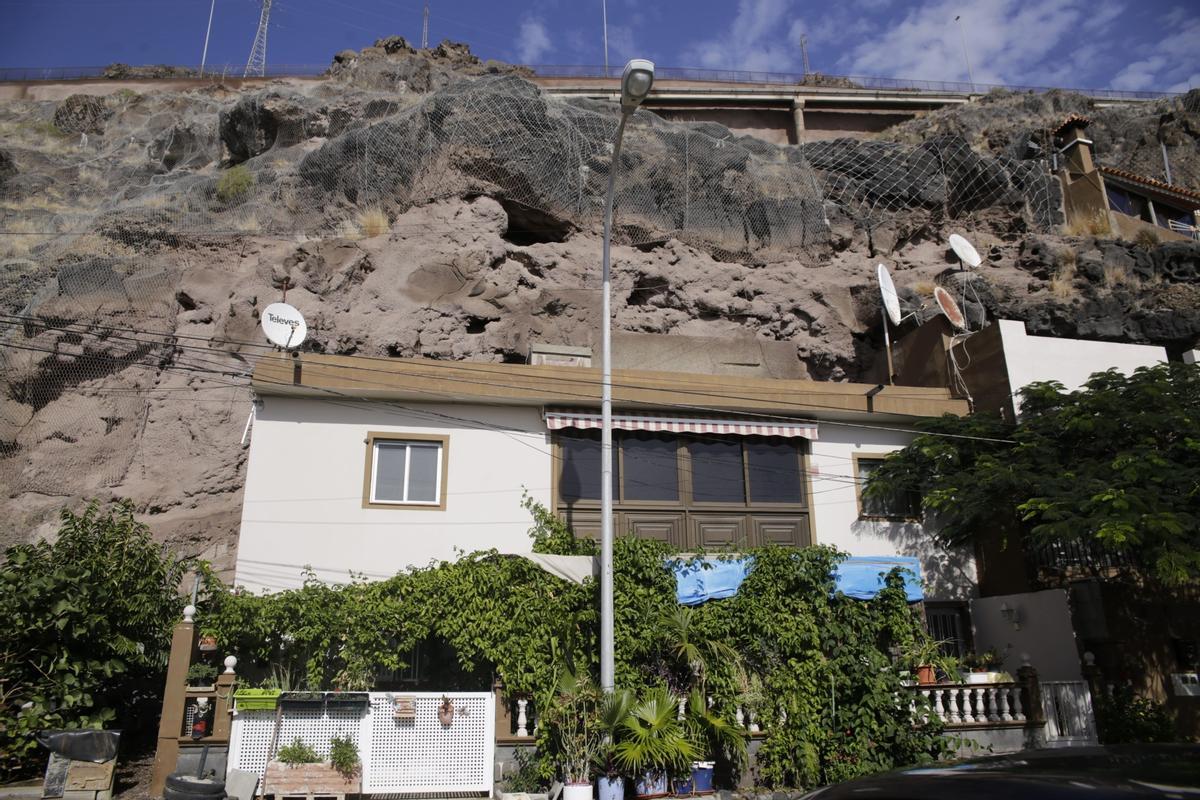 Zonas con riesgo de desprendimiento en Tenerife, Bajo la Cuesta (Candelaria)