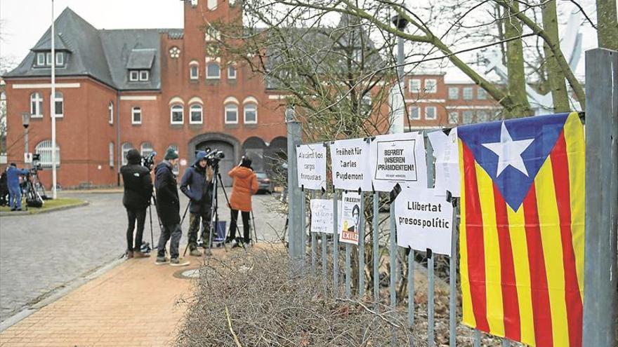 La incierta espera de Puigdemont