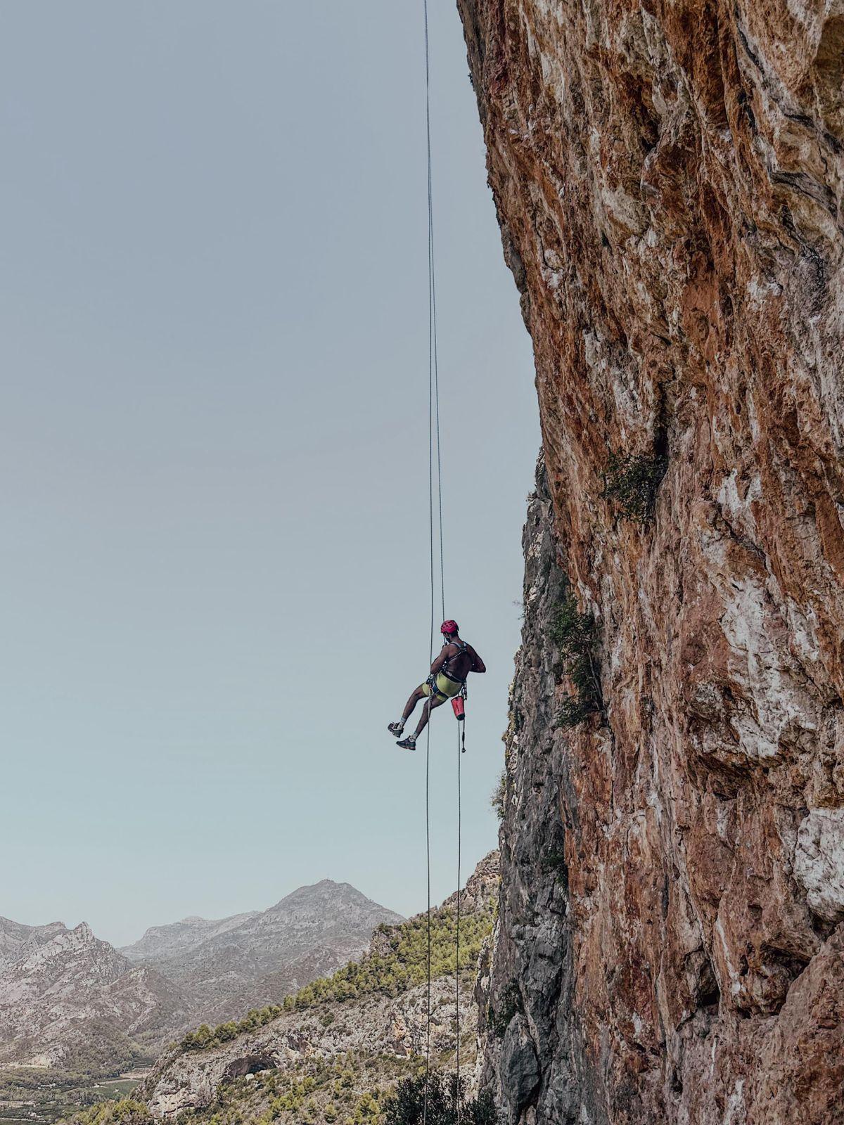 Espectacular imagen de un deportista en una zona habilitada