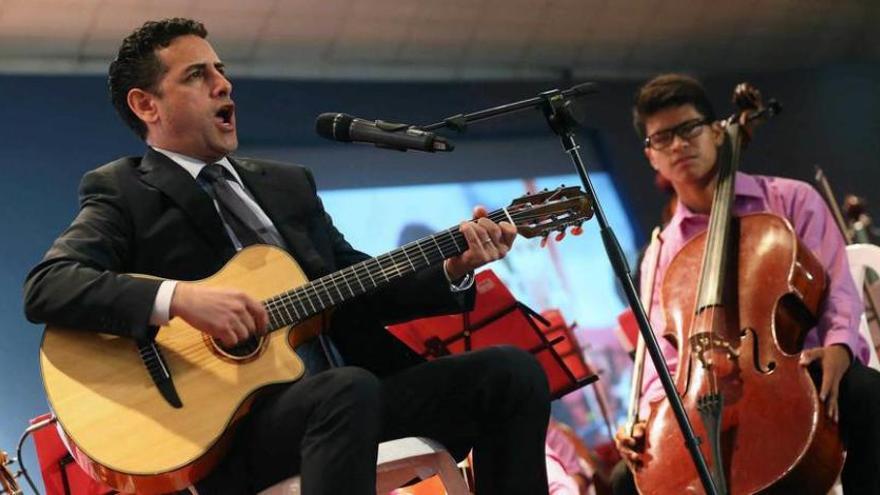 Juan Diego Flórez, durante el recital que ofreció anteayer en Lima.