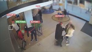 Cae un grupo que robaba a ancianos que sacaban dinero del cajero en Barcelona, Tarragona y Girona